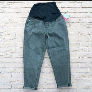 NWT Over the Belly Boyfriend Maternity Jeans Ingrid & Isabel Black Wash Size 6